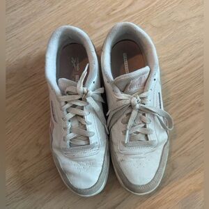 Reebok Women’s White & Pink Sneakers - size 8